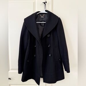 GUESS black peacoat size Medium